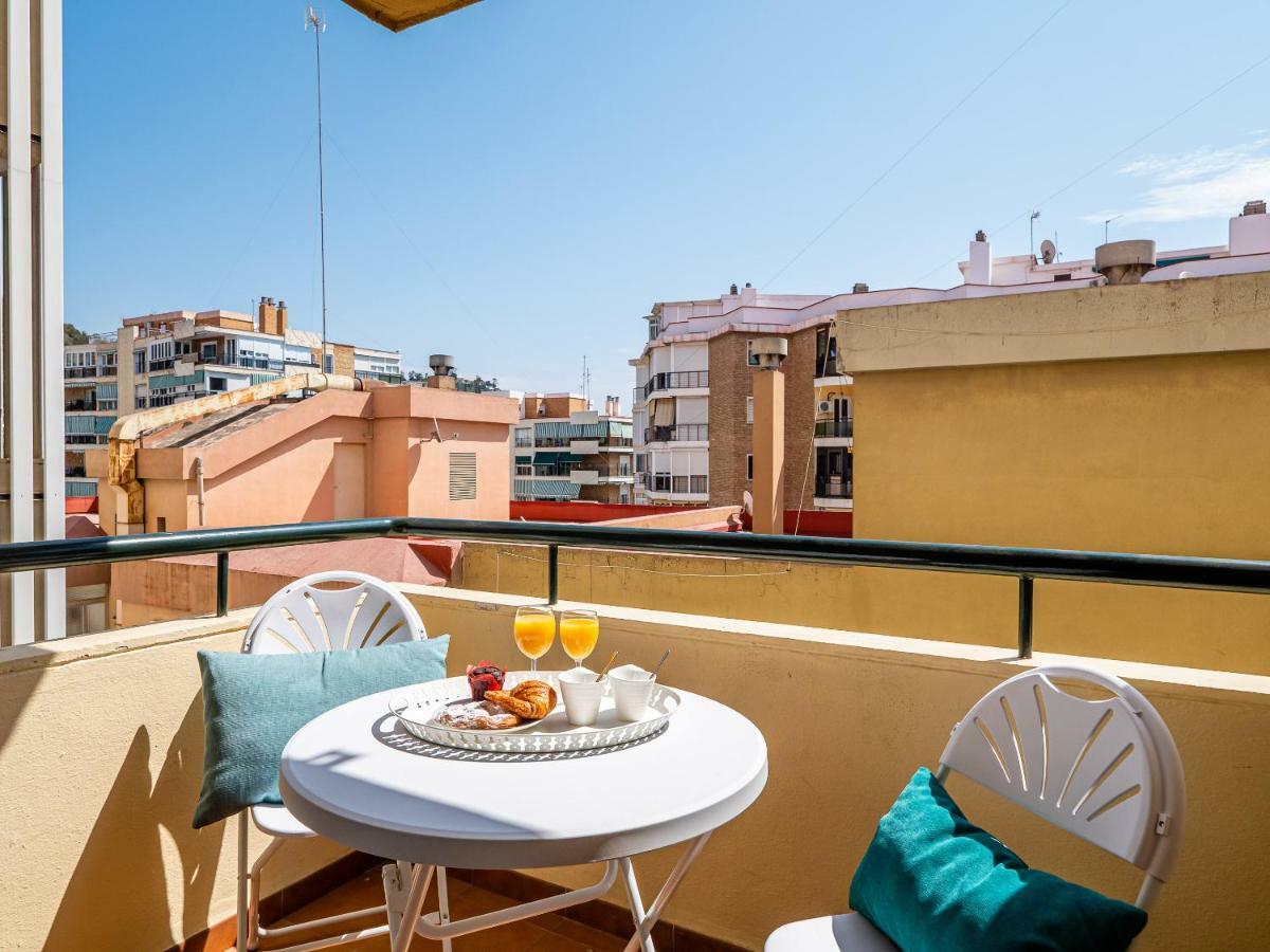 Malagueta Sunny Deluxe Apartment มาลากา ภายนอก รูปภาพ