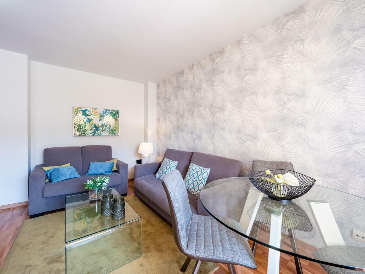 Malagueta Sunny Deluxe Apartment มาลากา ภายนอก รูปภาพ