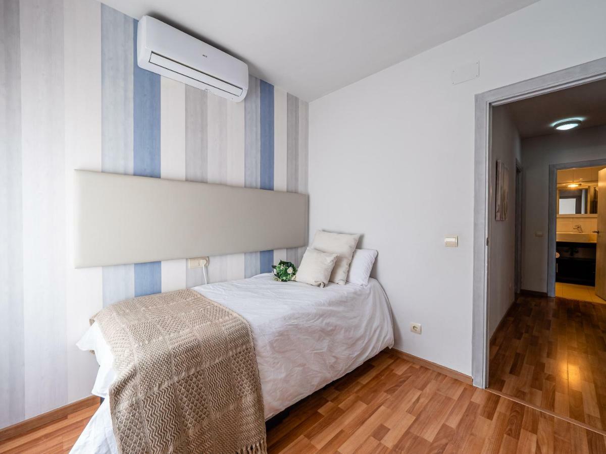 Malagueta Sunny Deluxe Apartment มาลากา ภายนอก รูปภาพ